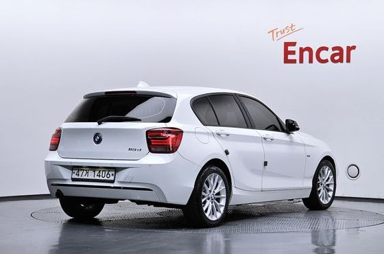 BMW 1-Series 118d Sport 5Door — пробег 114 155 км — фото 2 из 5