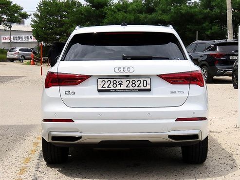 Audi Q3 35 TDI Premium — пробег 17 121 км — фото 4 из 5