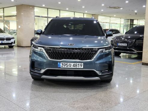Kia Carnival 9-Seater Signature — пробег 185 364 км — фото 2 из 5