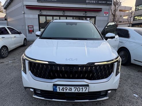 Kia Carnival Gasoline 9-Seater Signature — пробег 40 000 км — фото 1 из 5