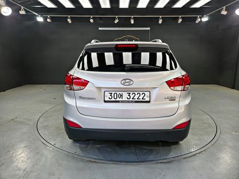 Hyundai Tucson Diesel 2WD LX20 Luxury — пробег 151 292 км — фото 4 из 5