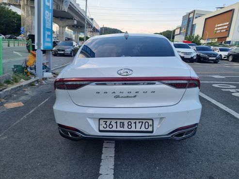 Hyundai Grandeur 3.3 Calligraphy — пробег 109 873 км — фото 2 из 5