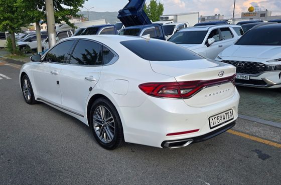 Hyundai Grandeur 2.4 Modern — пробег 95 560 км — фото 4 из 5