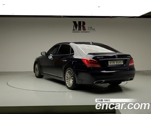 Hyundai Equus из Кореи Encar