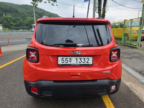 Jeep Renegade 2.4 Longitude High — пробег 89 000 км — фото 4 из 5