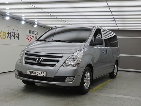 Hyundai Starex 12-Seater Wagon Smart — пробег 113 442 км — фото 1 из 5
