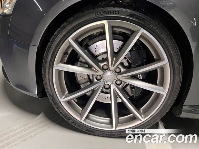 Audi RS5 из Кореи Encar