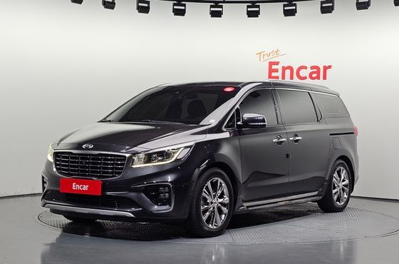 Kia Carnival 9-Seater Noblesse Special — пробег 122 651 км — фото 1 из 5