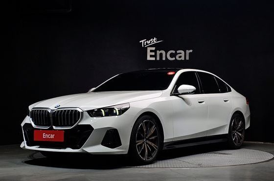 BMW 5-Series 530i xDrive M Sport — пробег 8 134 км — фото 1 из 5