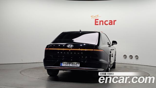Hyundai Grandeur из Кореи Encar