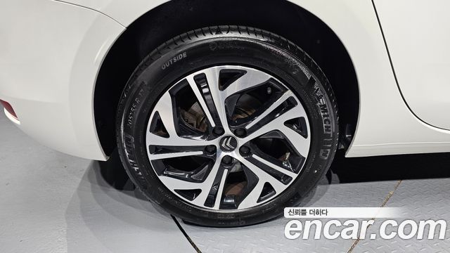 Citroen-DS C4 Picasso из Кореи Encar