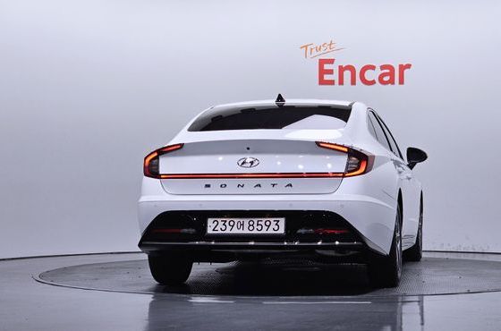 Hyundai Sonata 2.0 Premium Plus — пробег 31 294 км — фото 4 из 5