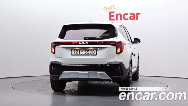 Kia Seltos из Кореи Encar