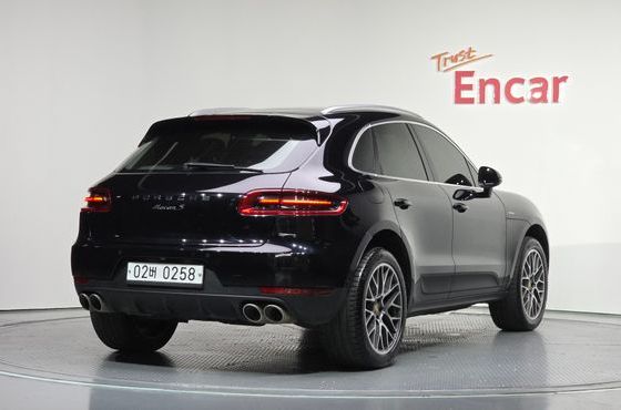 Porsche Macan 3.0 S Diesel 95B — пробег 171 478 км — фото 2 из 5