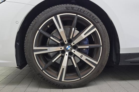 BMW 5-Series 530i xDrive M Sport — пробег 13 245 км — фото 5 из 5