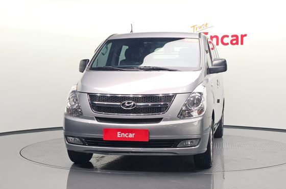 Hyundai Starex 5-Seater VAN CVX Premium — пробег 183 220 км — фото 3 из 5