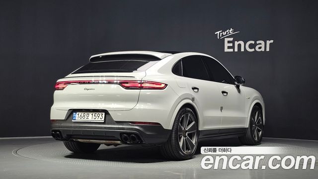 Porsche Cayenne 3.0 E-Hybrid Coupe — пробег 89 332 км — фото 2 из 5