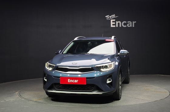 Kia Stonic Diesel 1.6 Trendy — пробег 88 759 км — фото 3 из 5