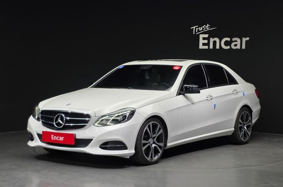 Mercedes-Benz E-Class E220 Bluetec Avantgarde Sport — пробег 84 787 км — фото 1 из 5
