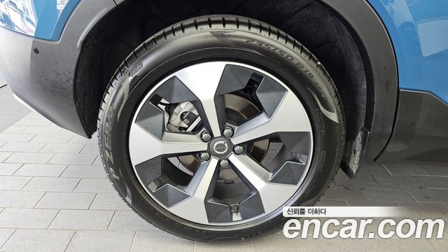 Volvo XC40 из Кореи Encar