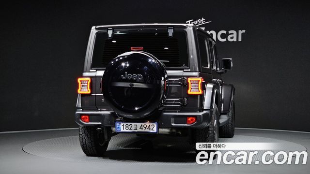 Jeep Wrangler 2.0 Overland 4Door — пробег 88 377 км — фото 4 из 5