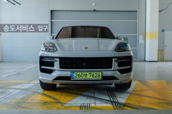 Porsche Cayenne 3.0 S E-Hybrid Coupe — пробег 14 105 км — фото 1 из 5