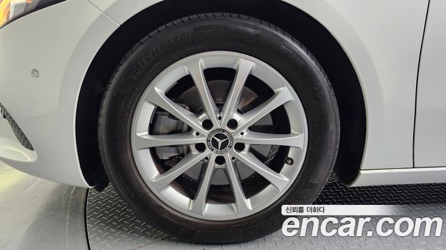 Mercedes-Benz A-Class из Кореи Encar