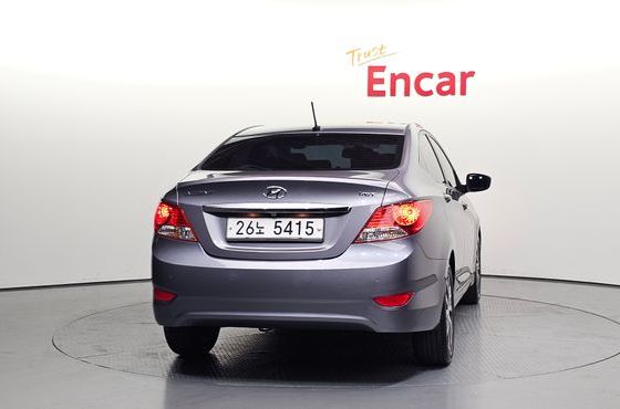 Hyundai Accent Diesel 1.6 VGT Premium — пробег 115 670 км — фото 4 из 5