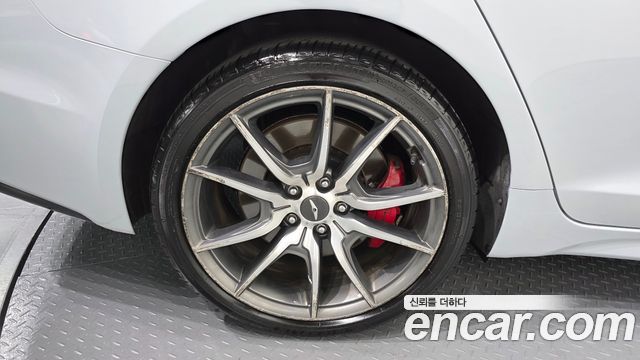 Genesis G70 из Кореи Encar