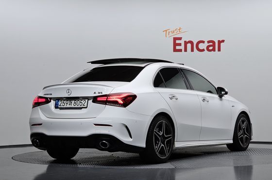 Mercedes-Benz A-Class AMG A35 4MATIC Sedan — пробег 35 073 км — фото 2 из 5