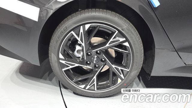 Kia K5 2.0 Signature — пробег 12 км — фото 5 из 5