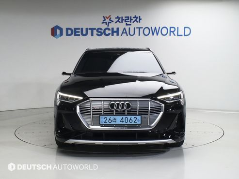Audi e-tron 55 Quattro Sportback — пробег 19 207 км — фото 3 из 5