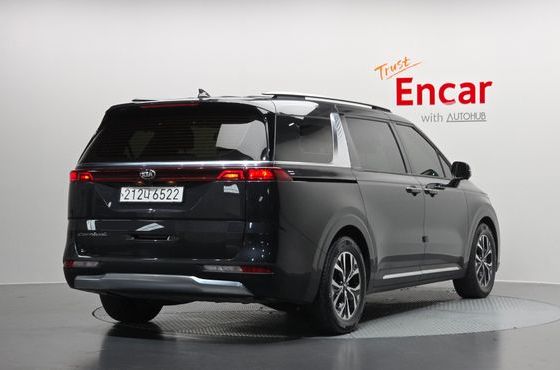 Kia Carnival Gasoline 9-Seater Signature — пробег 110 708 км — фото 2 из 5
