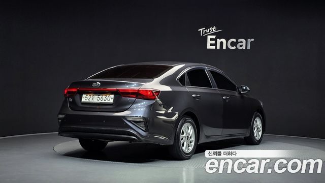 Kia K3 из Кореи Encar
