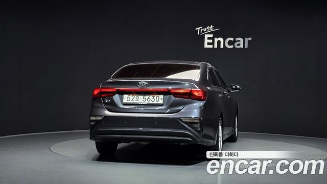 Kia K3 из Кореи Encar