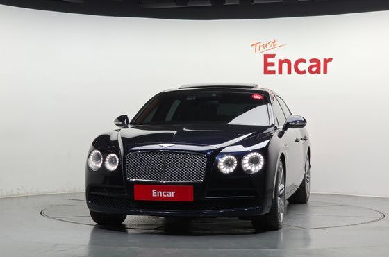 Bentley Flying Spur 4.0 — пробег 177 279 км — фото 3 из 5