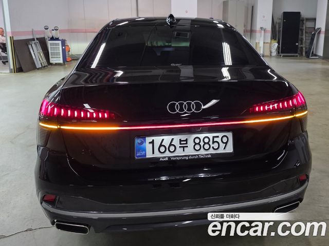 Audi A6 40 TFSI Advanced — пробег 720 км — фото 5 из 5