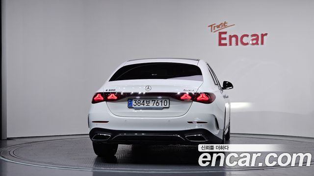 Mercedes-Benz E-Class из Кореи Encar