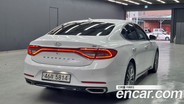 Hyundai Grandeur из Кореи Encar