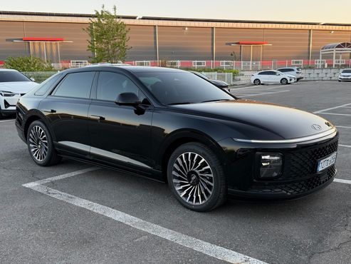 Hyundai Grandeur Honors — пробег 1 082 км — фото 3 из 5