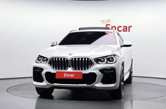 BMW X6 xDrive40i M Sport — пробег 65 132 км — фото 3 из 5
