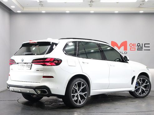 BMW X5 xDrive 30d M Sport — пробег 12 455 км — фото 3 из 5