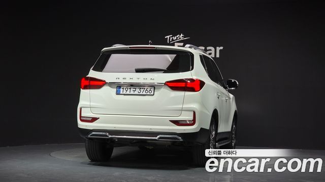 Ssangyong Rexton из Кореи Encar