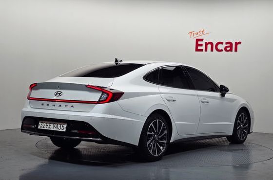 Hyundai Sonata 2.0 Premium Plus — пробег 66 598 км — фото 2 из 5