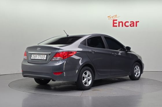 Hyundai Accent 1.6 GDI Premier — пробег 135 057 км — фото 2 из 5