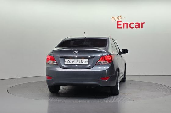 Hyundai Accent 1.6 GDI Premier — пробег 135 057 км — фото 4 из 5