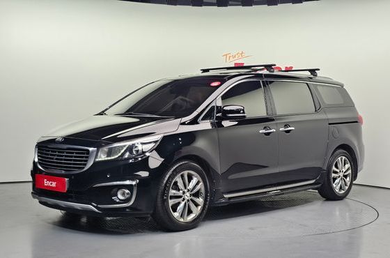 Kia Carnival 7-seater Limousine VIP — пробег 184 071 км — фото 1 из 5