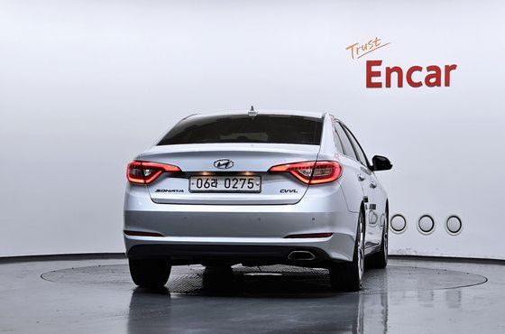 Hyundai Sonata 2.0 Premium — пробег 141 789 км — фото 4 из 5