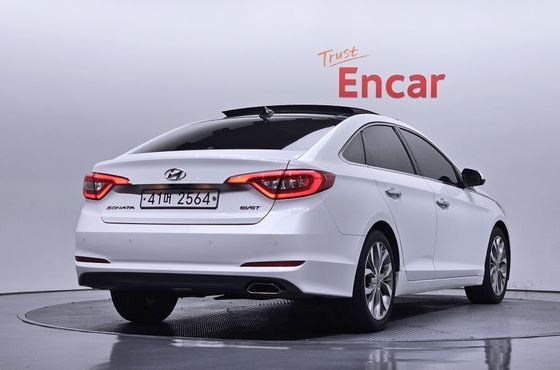 Hyundai Sonata 1.7 Diesel Smart Special — пробег 142 973 км — фото 2 из 5