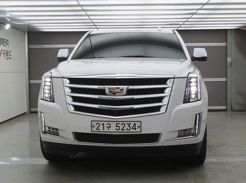 Cadillac Escalade 6.2 4th — пробег 95 908 км — фото 2 из 5